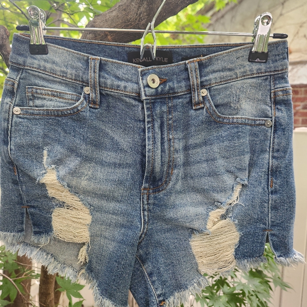 Kendall+Kylie Distressed Denim Shorts, size 25